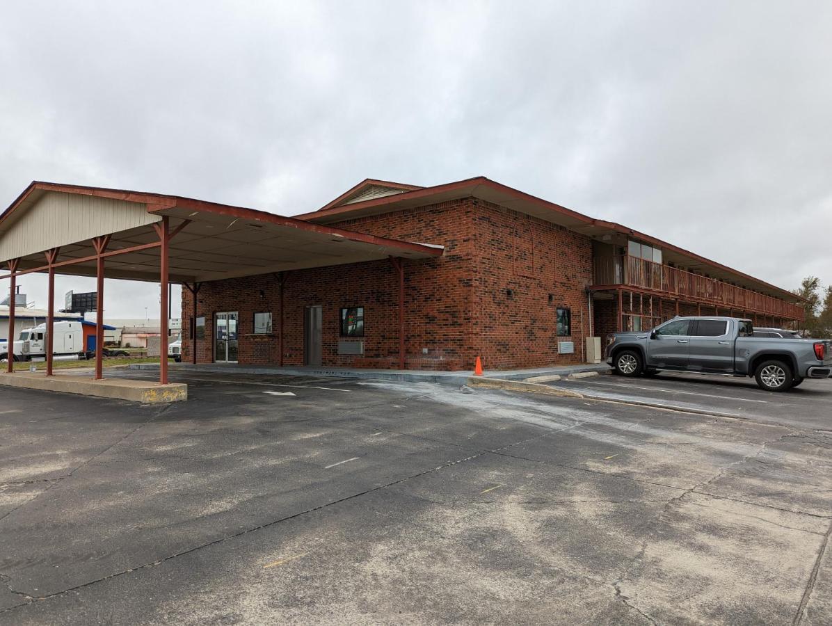 Okc Hotel Oklahoma Dış mekan fotoğraf